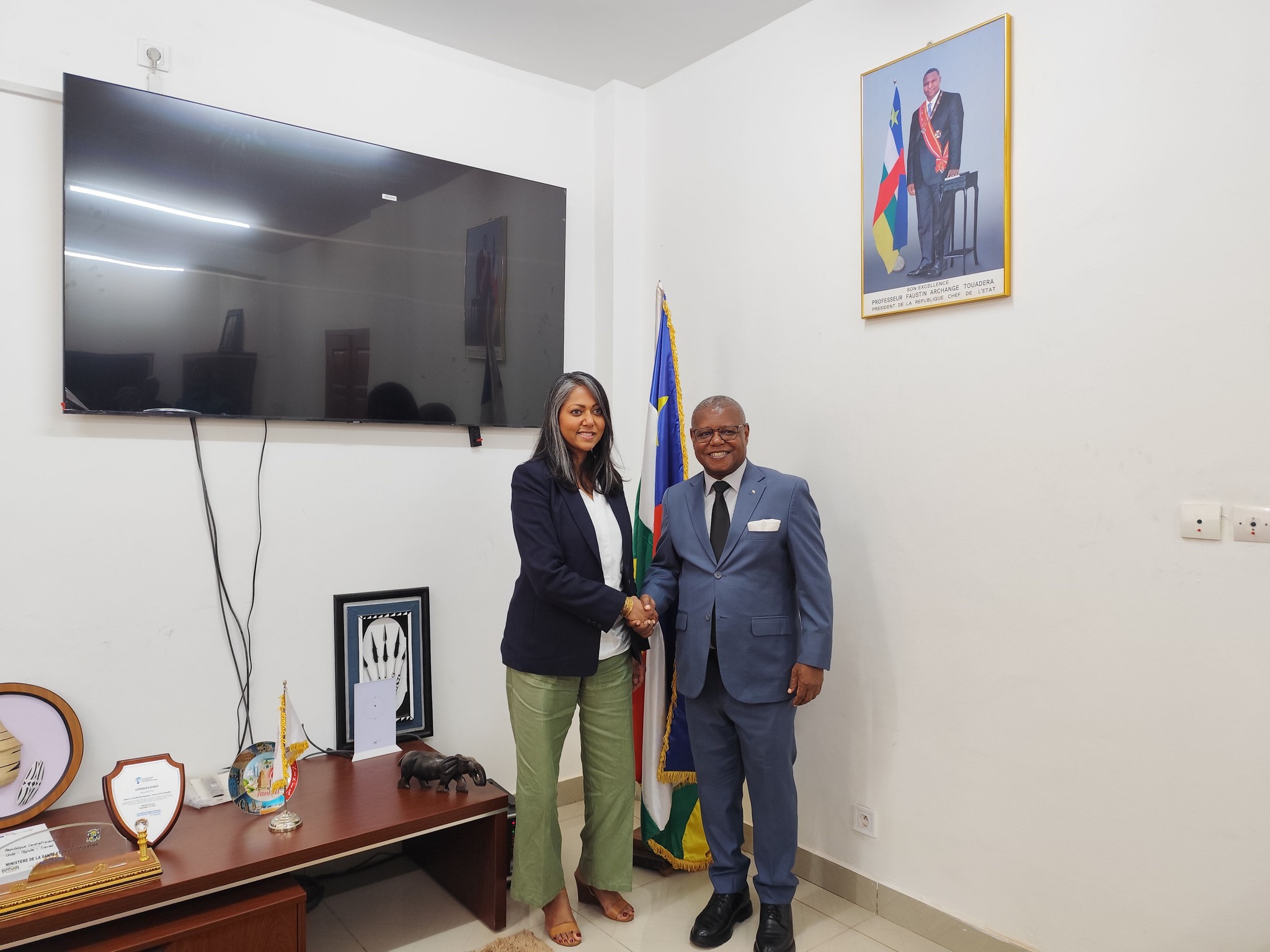 𝗟𝗮 𝗕𝗮𝗻𝗾𝘂𝗲_𝗠𝗼𝗻𝗱𝗶𝗮𝗹𝗲 𝗿𝗲𝗻𝗳𝗼𝗿𝗰𝗲 𝘀𝗼𝗻 𝗲𝗻𝗴𝗮𝗴𝗲𝗺𝗲𝗻𝘁 𝗽𝗼𝘂𝗿 𝗹𝗮 𝘀𝗮𝗻𝘁𝗲́ 𝗲𝗻 𝗖𝗲𝗻𝘁𝗿𝗮𝗳𝗿𝗶𝗾𝘂𝗲