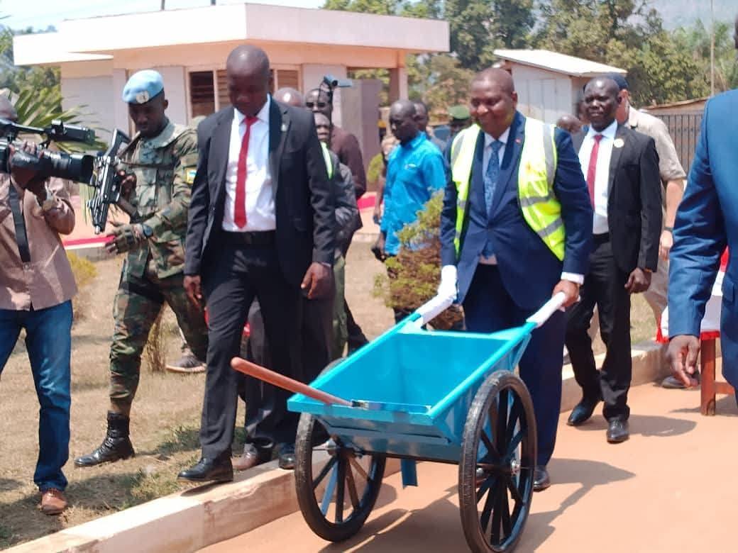 𝗟𝗮𝗻𝗰𝗲𝗺𝗲𝗻𝘁 𝗱𝗲𝘀 𝘁𝗿𝗮𝘃𝗮𝘂𝘅 𝗱𝗲 𝗿𝗲́𝗵𝗮𝗯𝗶𝗹𝗶𝘁𝗮𝘁𝗶𝗼𝗻 𝗲𝘁 𝗱’𝗲𝘅𝘁𝗲𝗻𝘀𝗶𝗼𝗻 𝗱𝗲 𝗹’𝗛𝗼̂𝗽𝗶𝘁𝗮𝗹 𝗱𝗲 𝗹’𝗔𝗺𝗶𝘁𝗶𝗲́ 𝘀𝗶𝗻𝗼_𝗰𝗲𝗻𝘁𝗿𝗮𝗳𝗿𝗶𝗰𝗮𝗶𝗻𝗲.