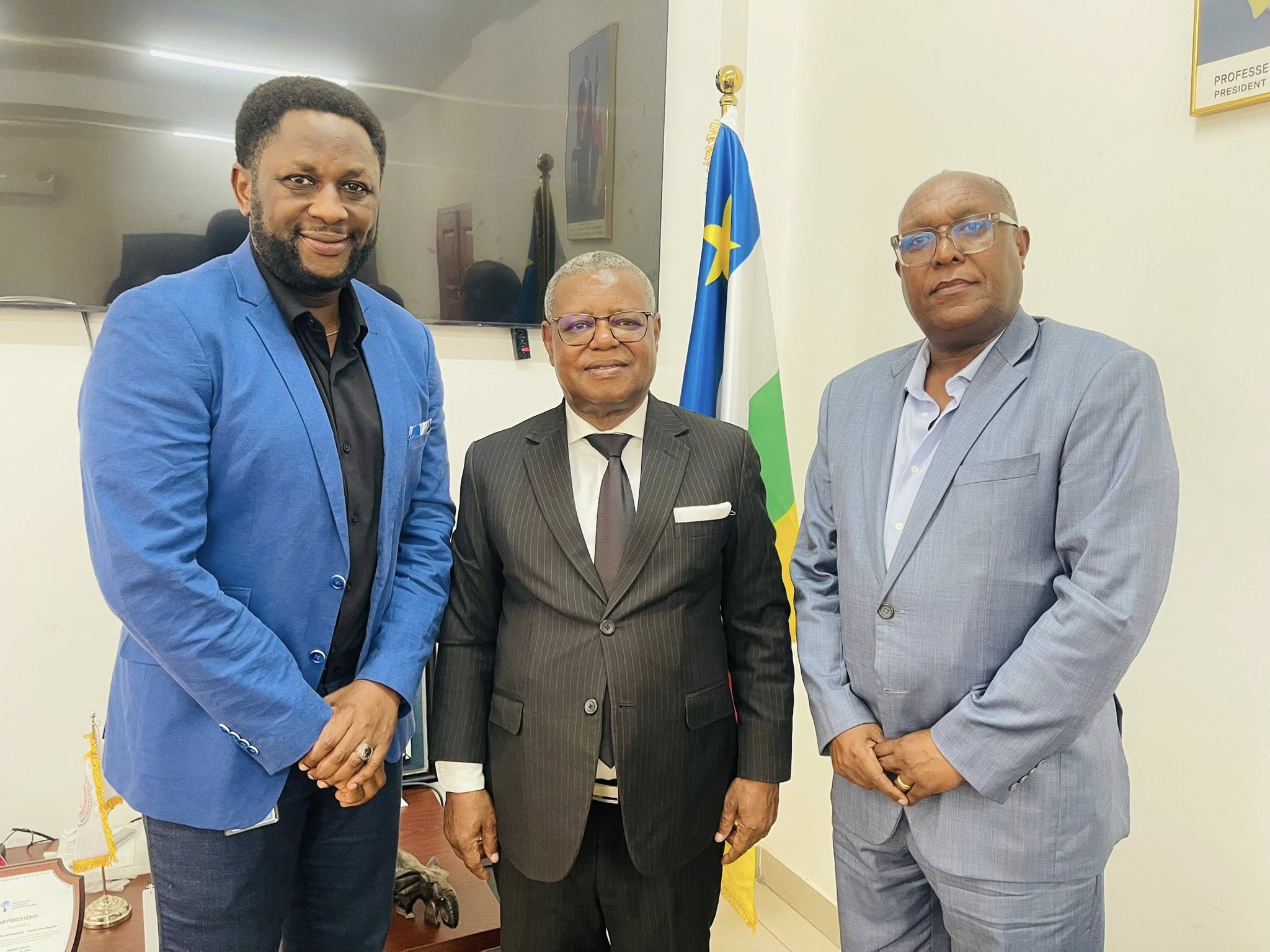 𝗥𝗲𝗻𝗳𝗼𝗿𝗰𝗲𝗺𝗲𝗻𝘁 𝗱𝗲𝘀 𝗖𝗮𝗽𝗮𝗰𝗶𝘁𝗲́𝘀 𝗱𝗲 𝗥𝗲́𝗽𝗼𝗻𝘀𝗲 𝗮𝘂𝘅 𝗣𝗮𝗻𝗱𝗲́𝗺𝗶𝗲𝘀 𝗲𝗻 𝗥𝗖𝗔