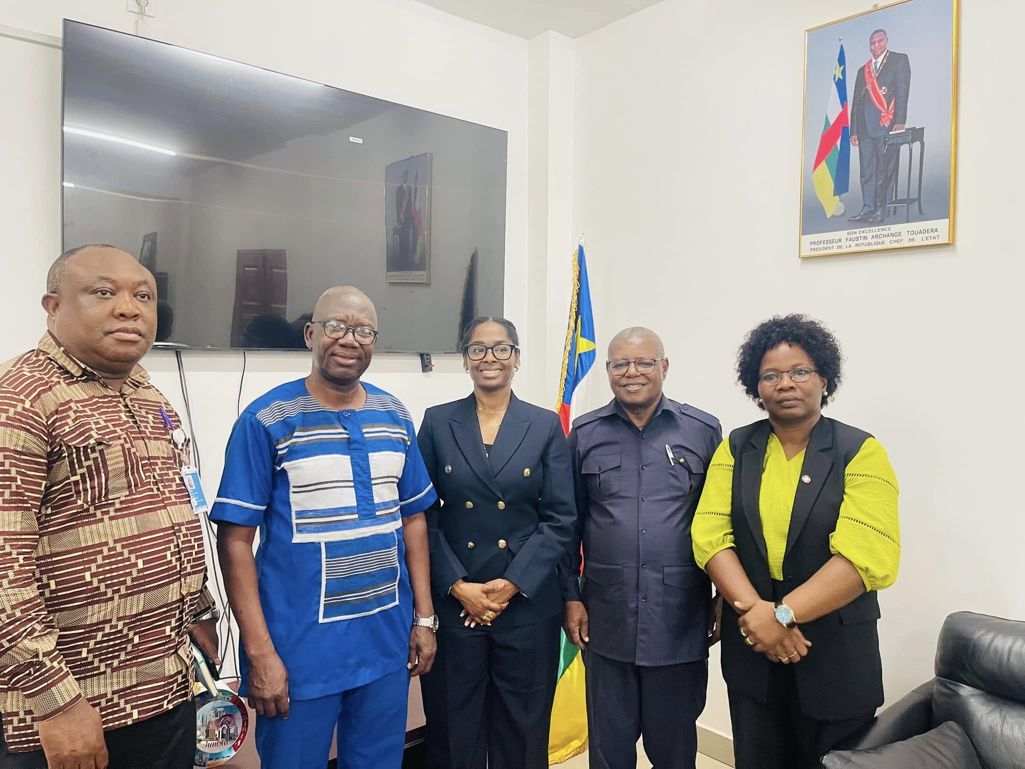 La République Centrafricaine 🇨🇫 et l’OMS : un partenariat stratégique pour la santé publique !